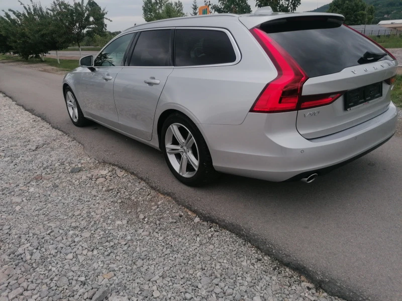 Volvo V90 D4 AWD 4x4, снимка 4 - Автомобили и джипове - 48318846