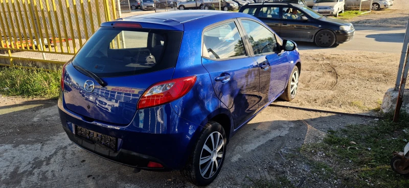 Mazda 2 1.4 HDI, снимка 4 - Автомобили и джипове - 47270664