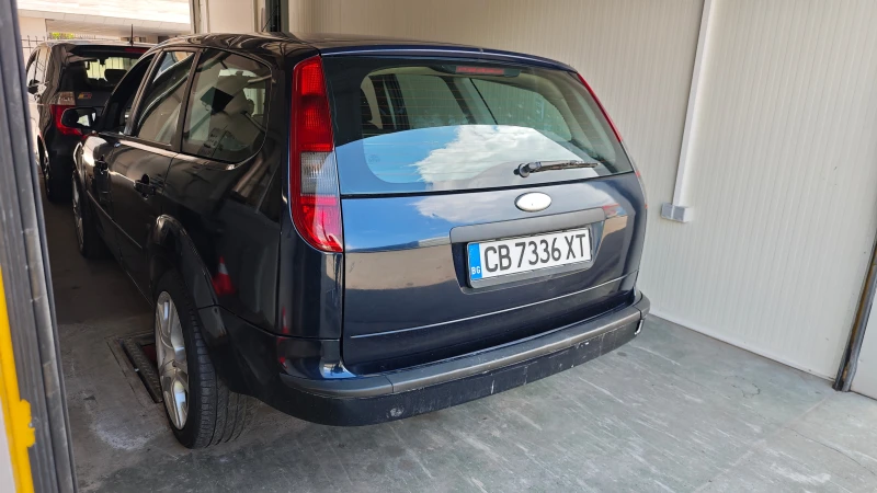 Ford Focus 1.8 TDCI, снимка 4 - Автомобили и джипове - 48031609