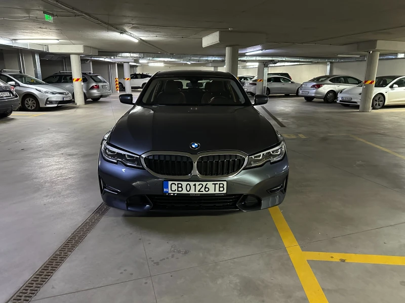 BMW 320, снимка 1 - Автомобили и джипове - 48360917