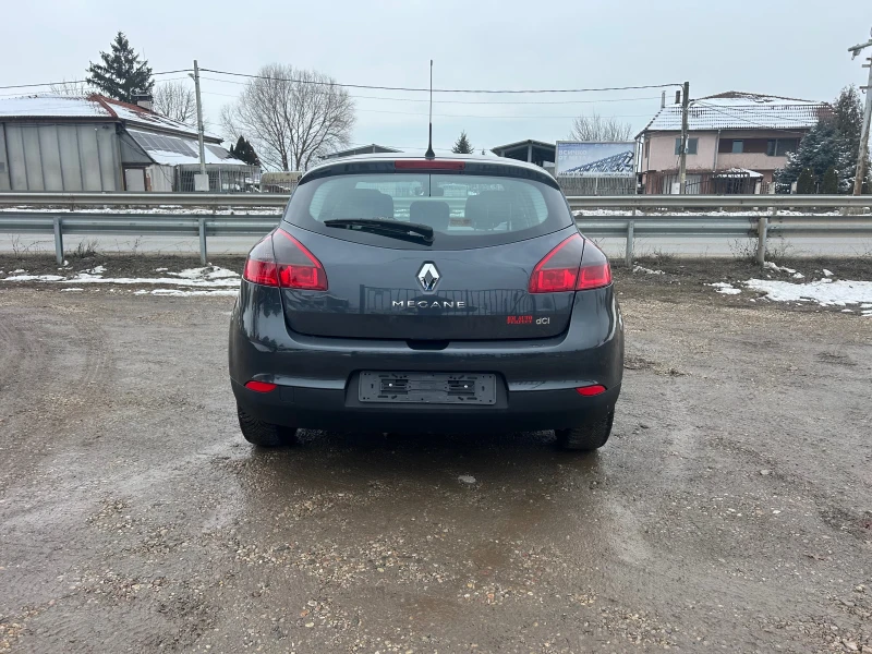 Renault Megane 1.5 DCI, снимка 6 - Автомобили и джипове - 48689115