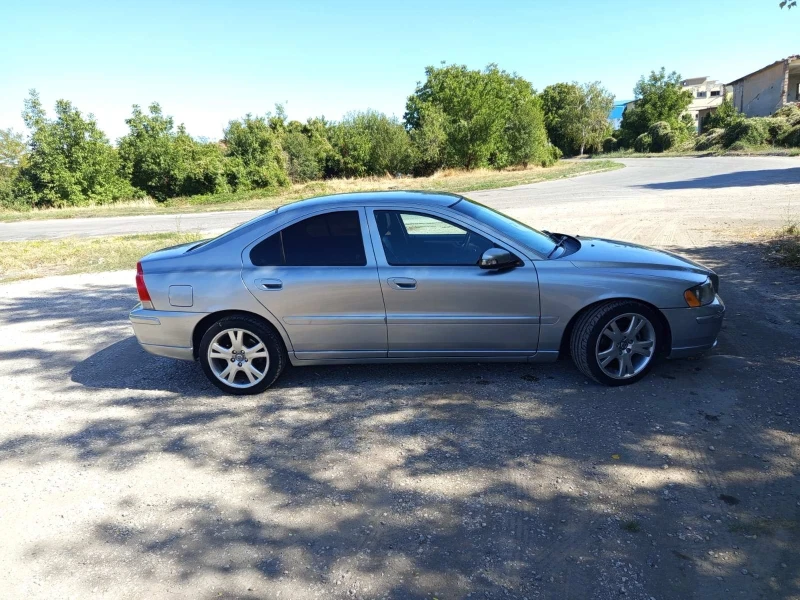 Volvo S60 D5, снимка 3 - Автомобили и джипове - 51735286