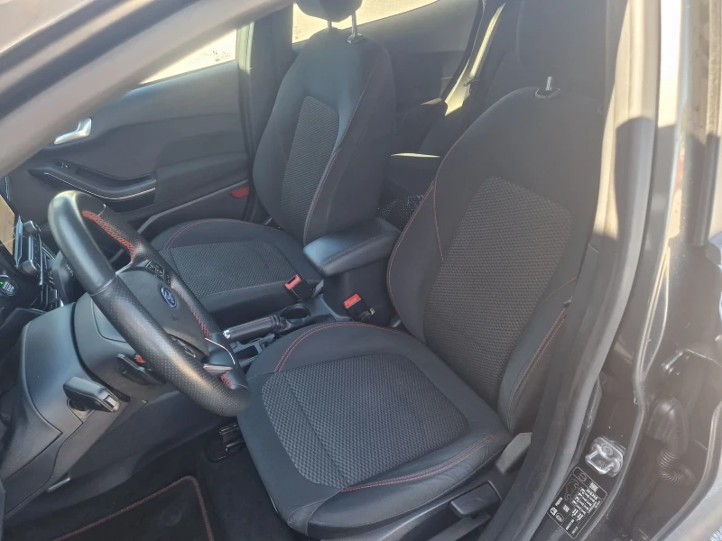 Ford Fiesta ST line Full Led 39000km , снимка 8 - Автомобили и джипове - 51816794