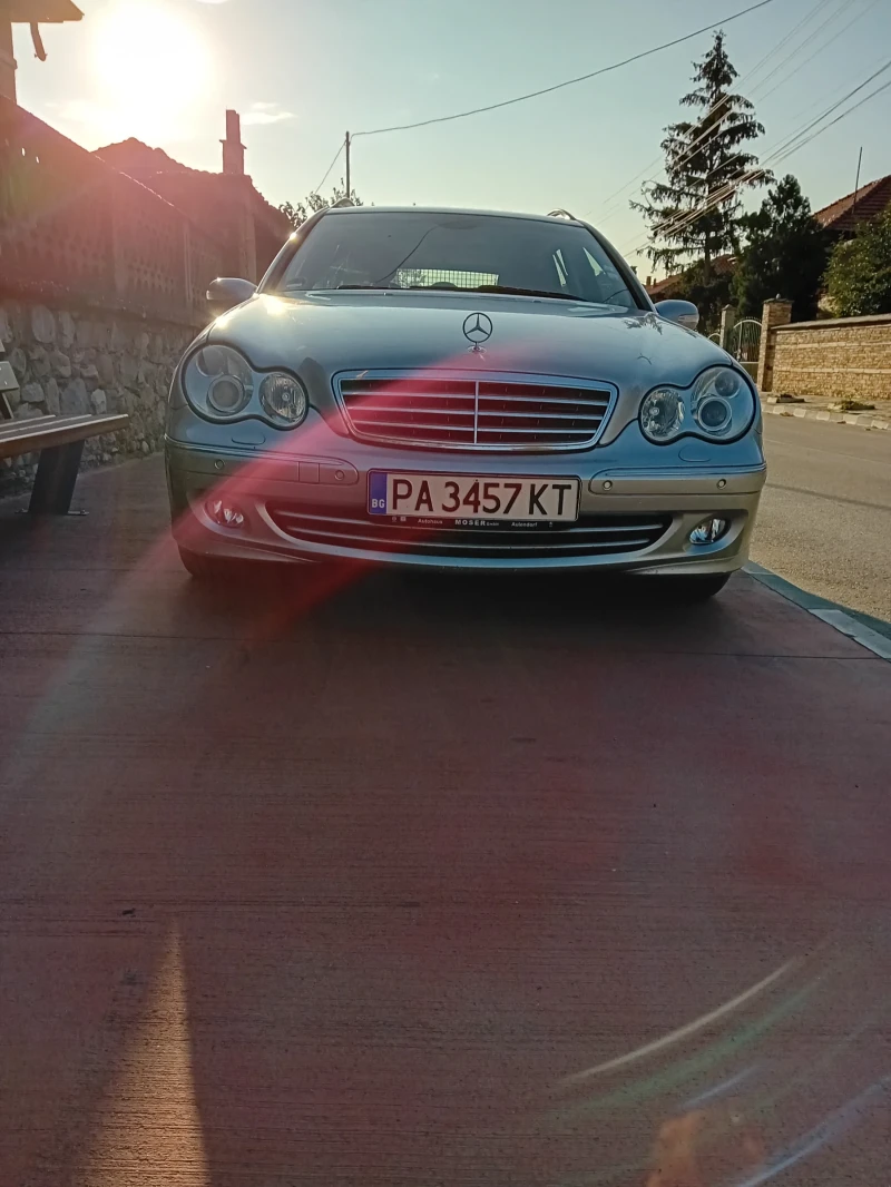 Mercedes-Benz C 220 W203-фейслифт, снимка 7 - Автомобили и джипове - 52914130
