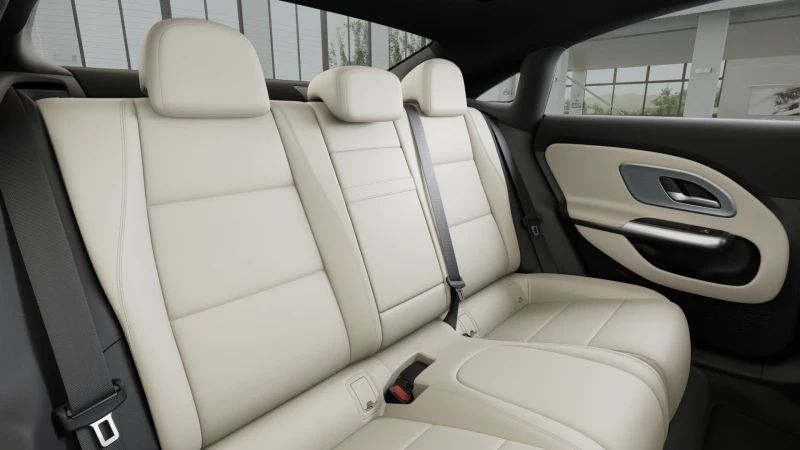 Mercedes-Benz CLA 250 + EQ, снимка 10 - Автомобили и джипове - 52235459