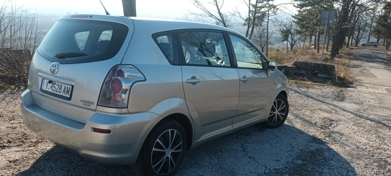 Toyota Corolla verso, снимка 3 - Автомобили и джипове - 53256202