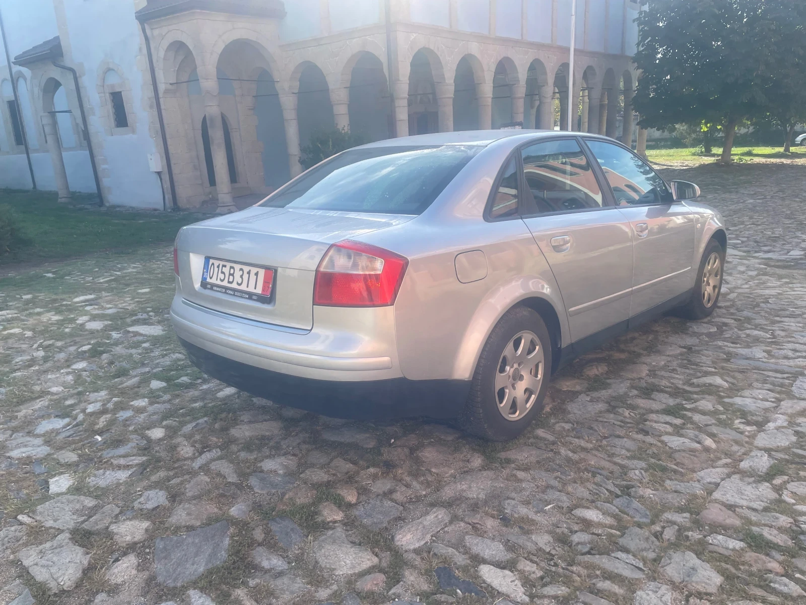 Audi A4 1.9TDI 131ks 6sk 4x4 TOP - изображение 5