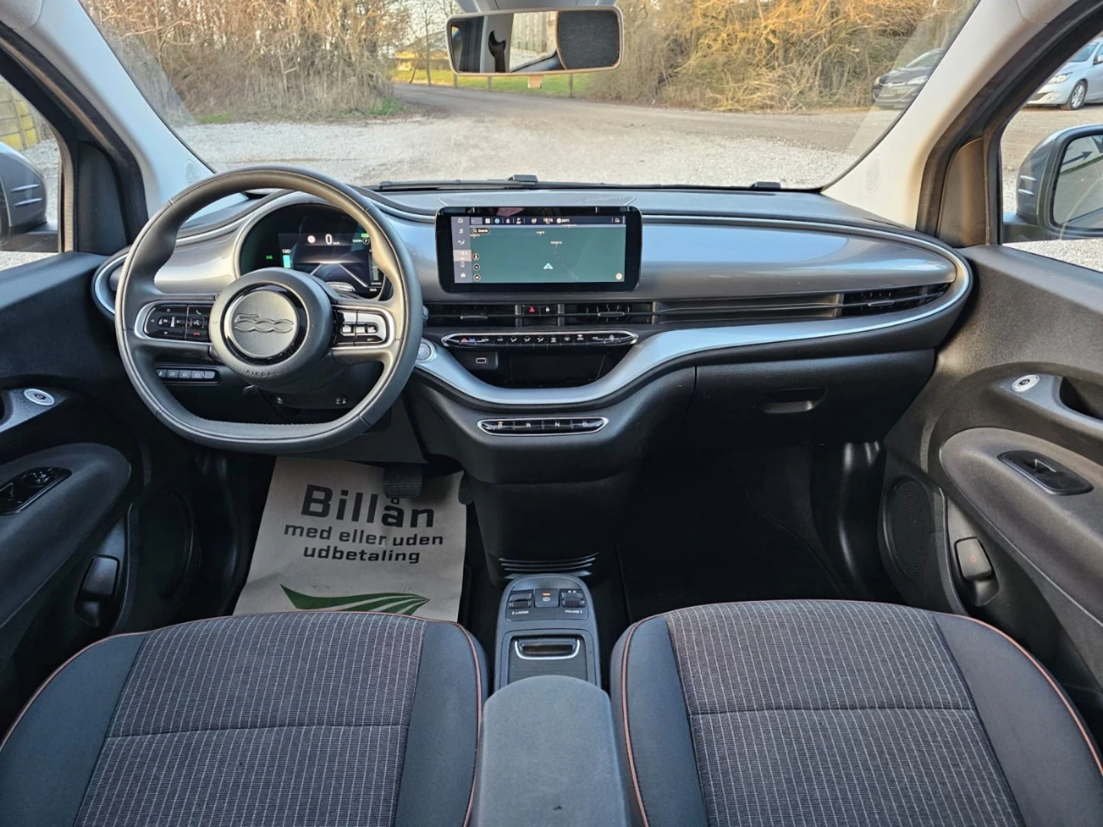 Fiat 500 e / Icon Plus / 300km range - изображение 9