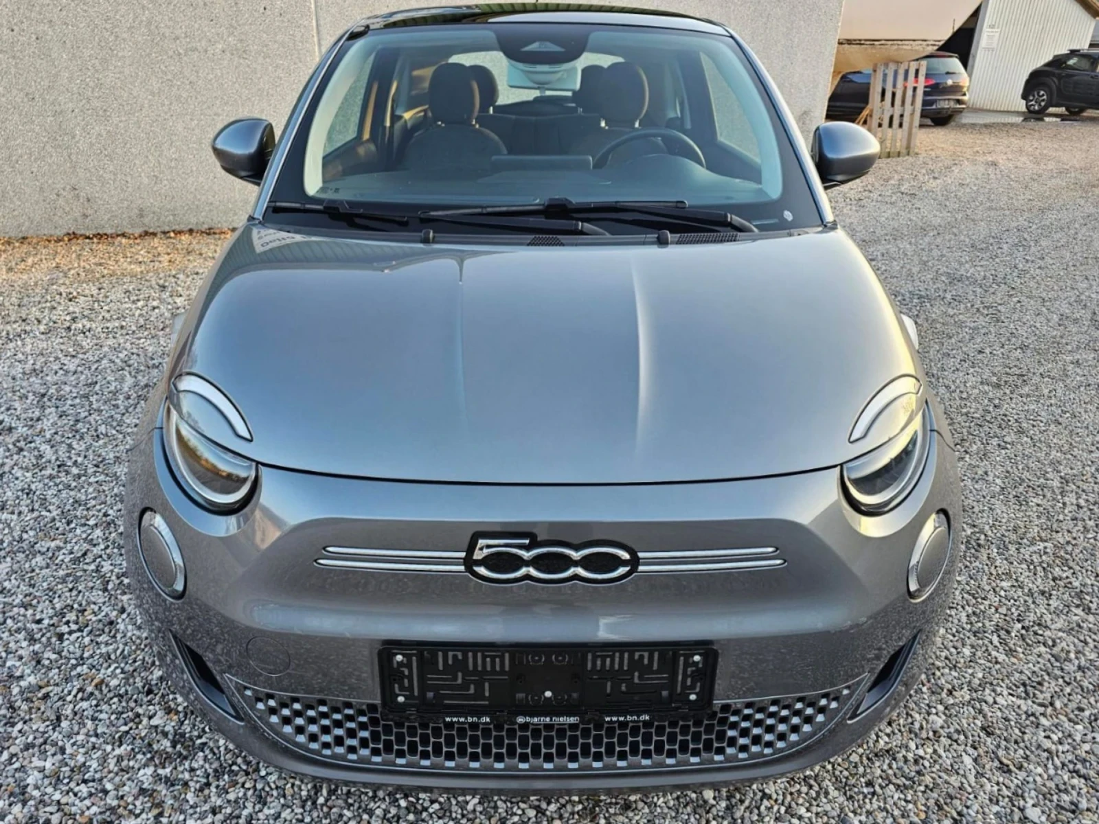 Fiat 500 e / Icon Plus / 300km range - изображение 2