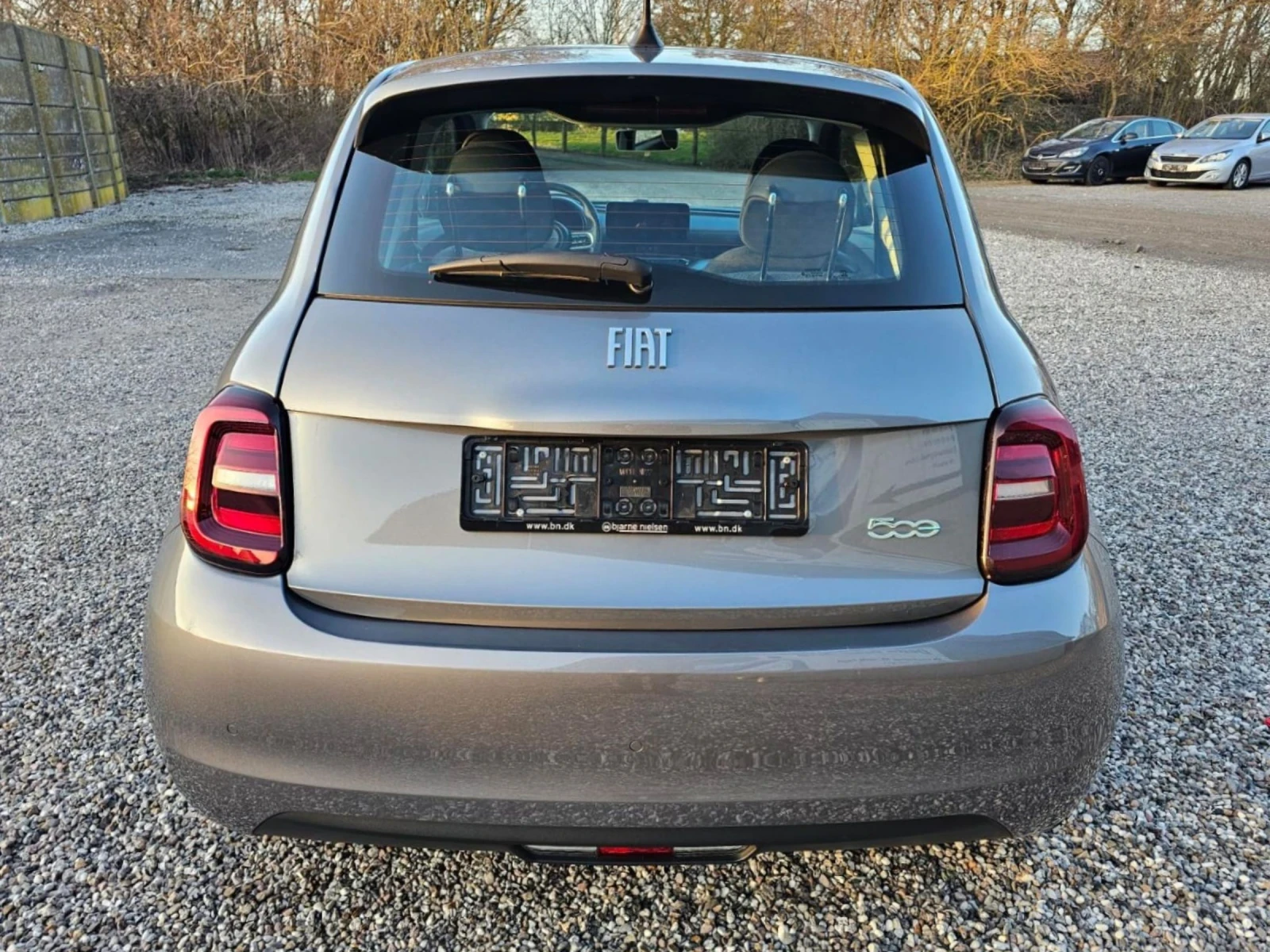 Fiat 500 e / Icon Plus / 300km range - изображение 5