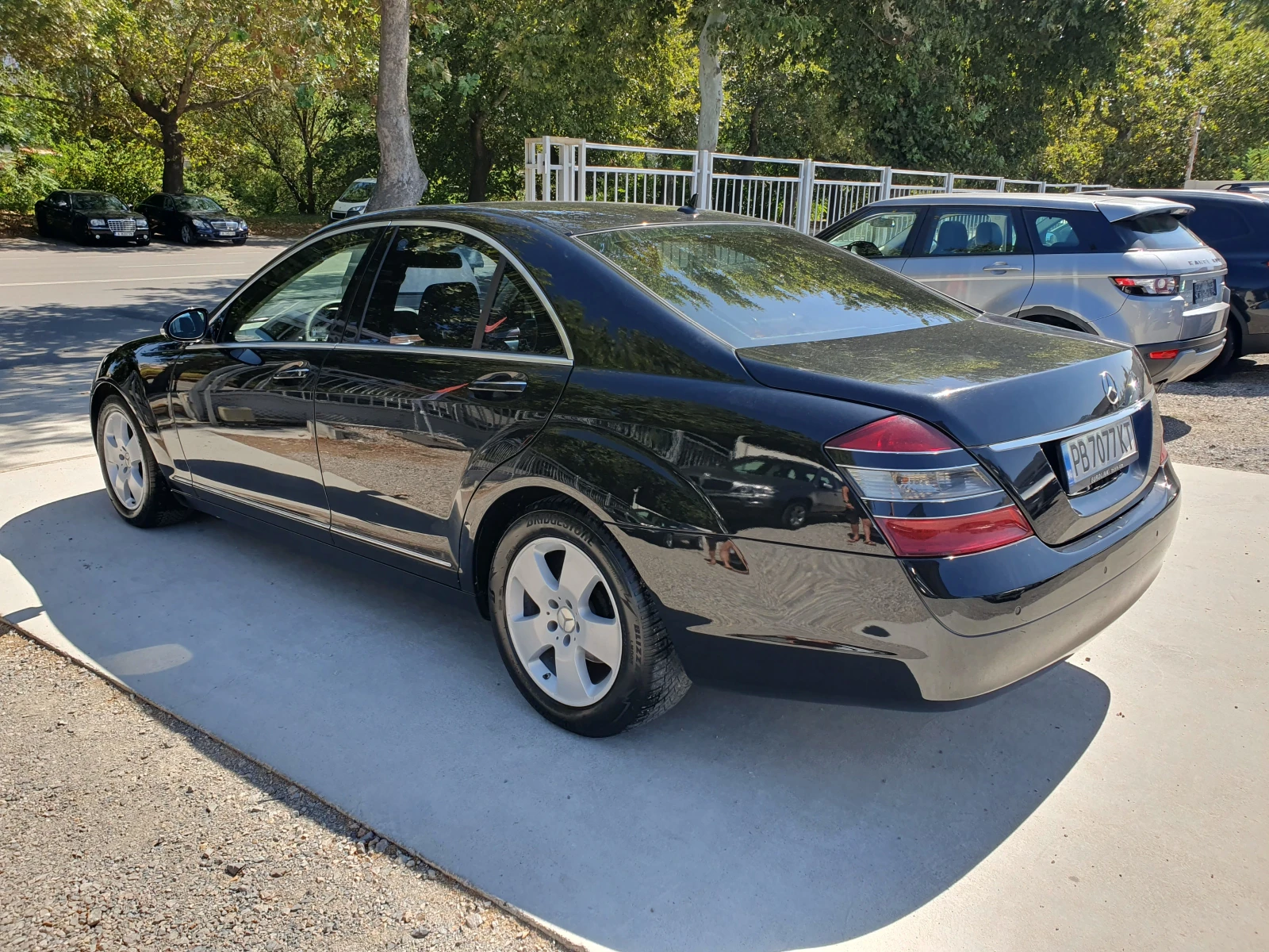 Mercedes-Benz S 320 3.0/235 kc - изображение 5