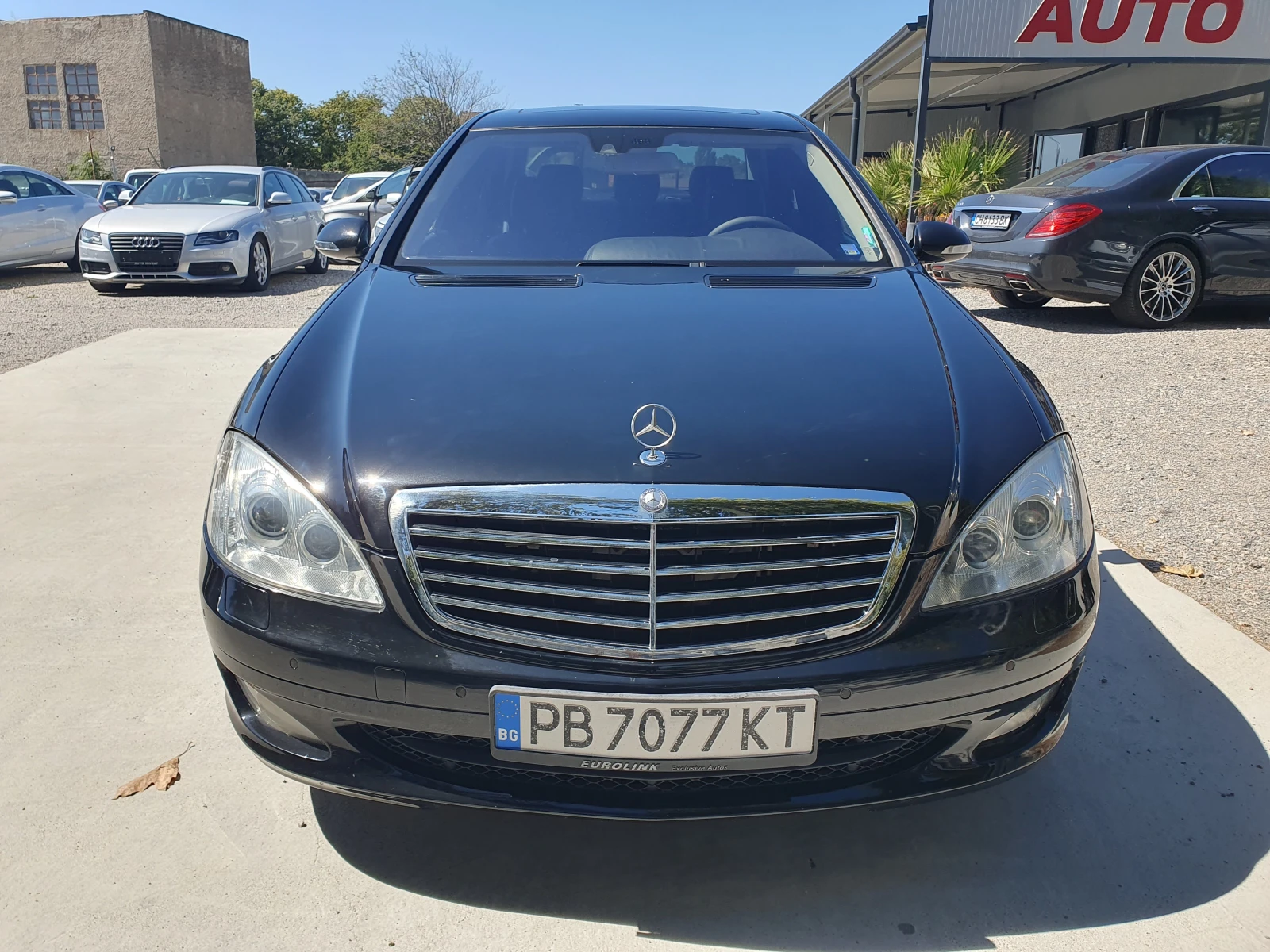 Mercedes-Benz S 320 3.0/235 kc - изображение 2