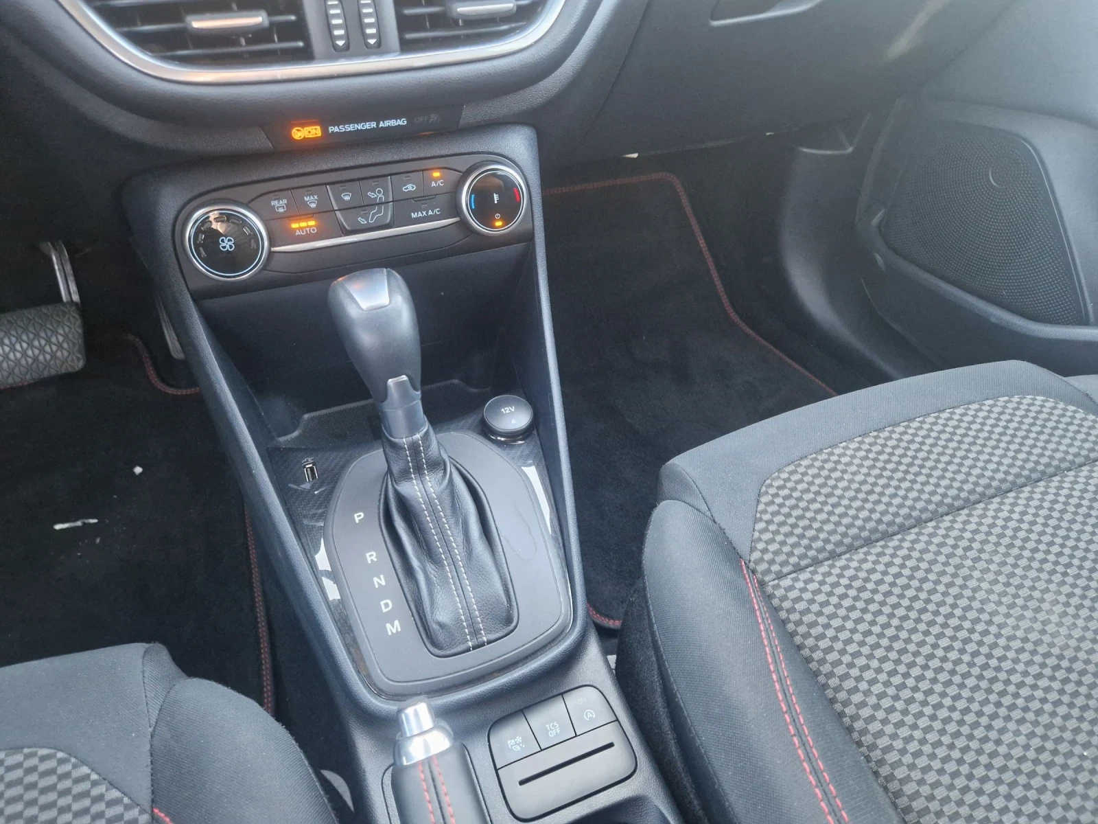 Ford Fiesta ST line Full Led 39000km  | Mobile.bg   12