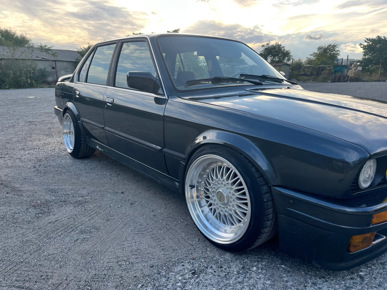 BMW 318 316/1.8is - изображение 4