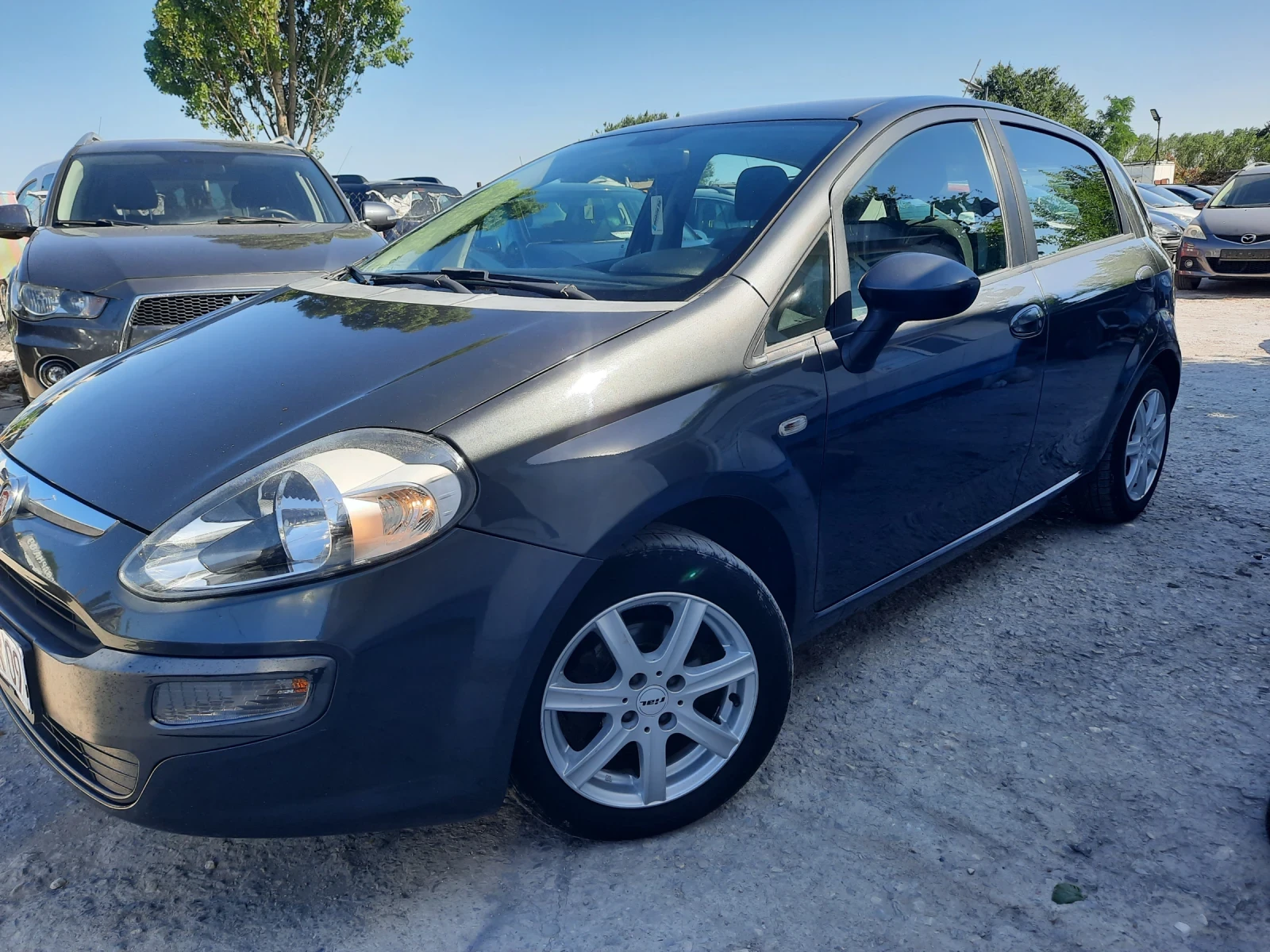 Fiat Punto 2010та 1.4i СТАРИЯ! | Mobile.bg — изображение 3