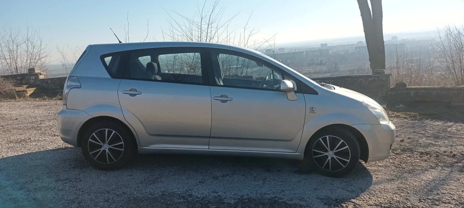 Toyota Corolla verso  - изображение 4