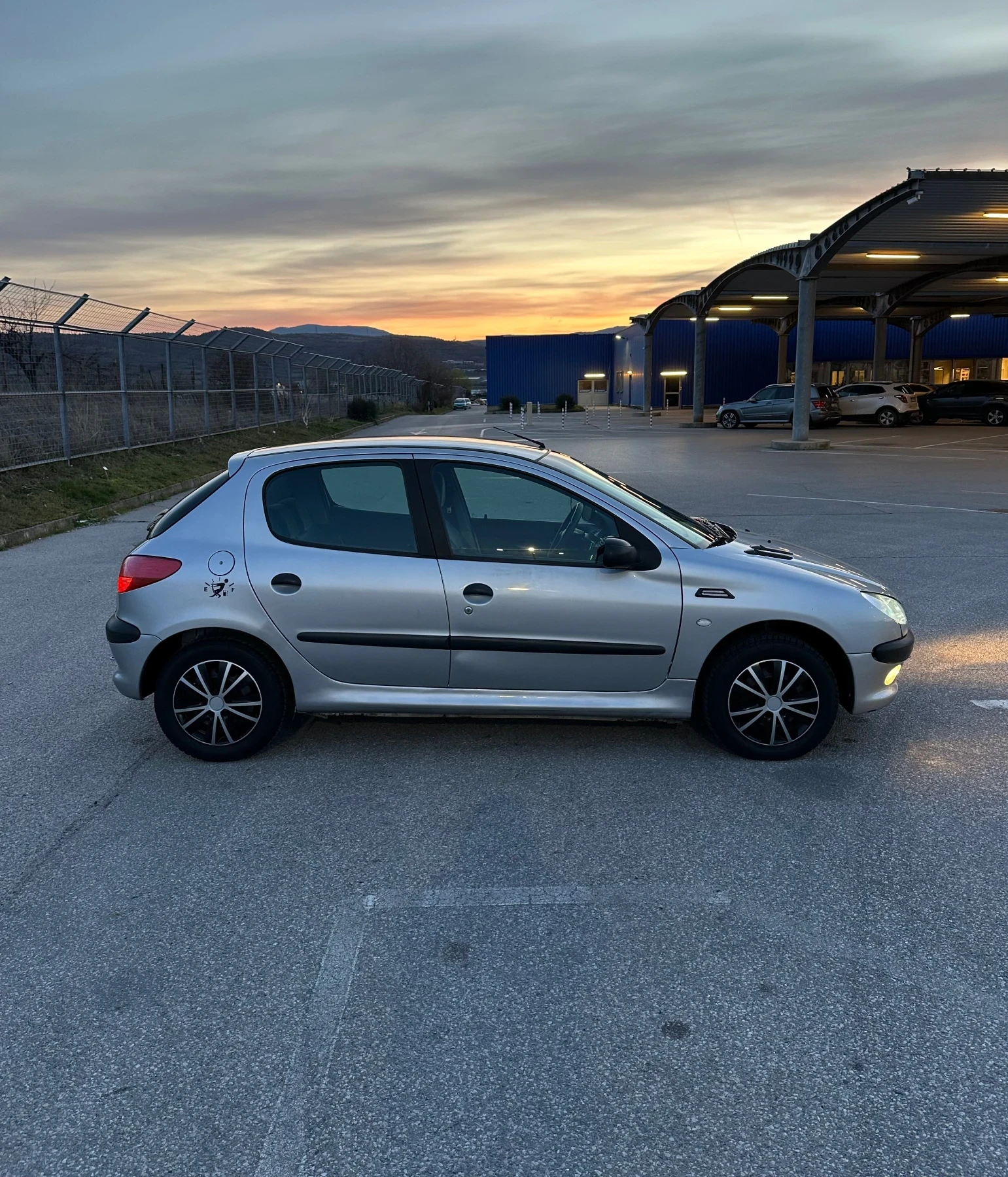 Peugeot 206 1100 - изображение 4