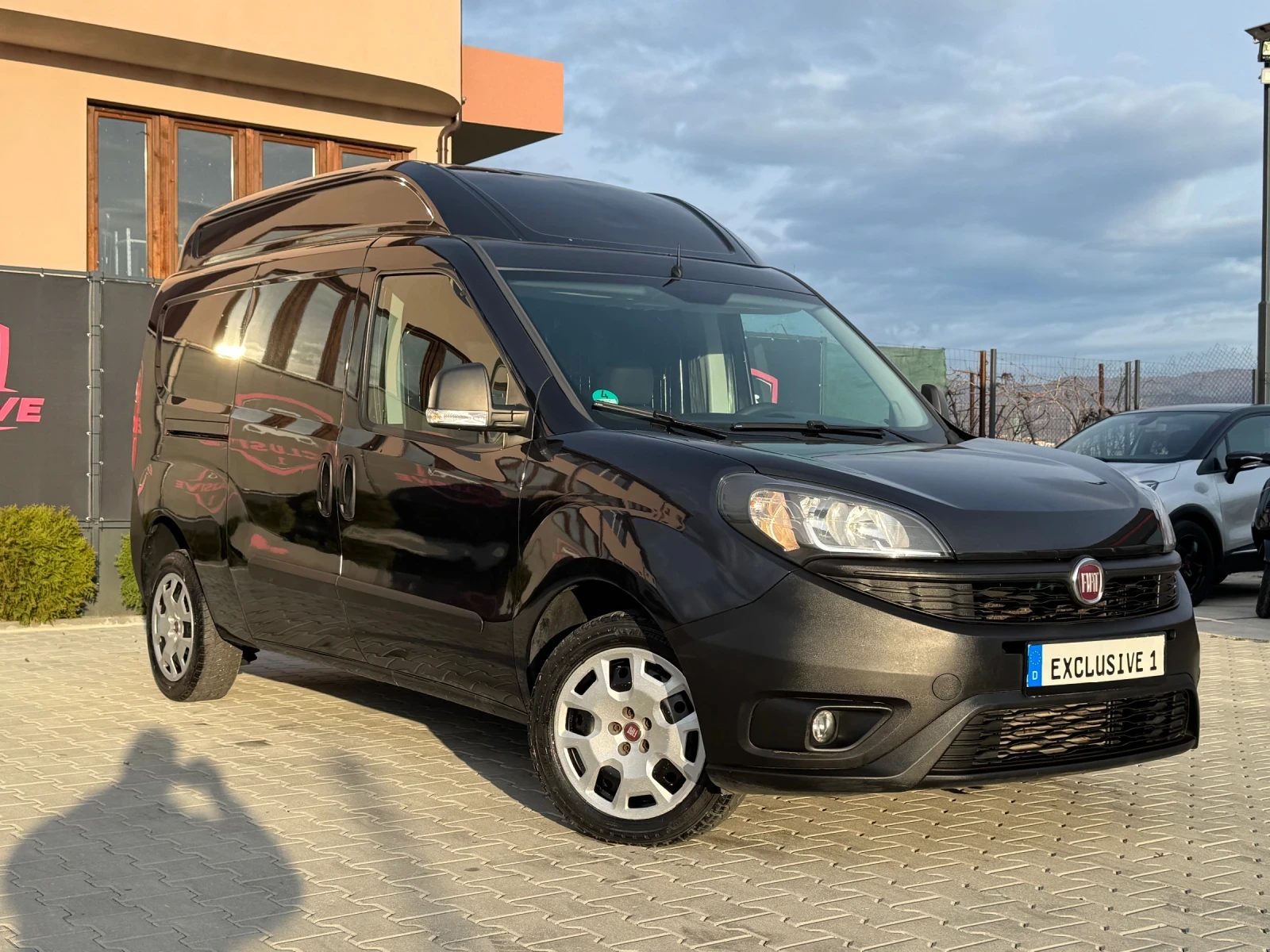 Fiat Doblo XL MAXI EURO-6, снимка 7 - Автомобили и джипове - 54125352
