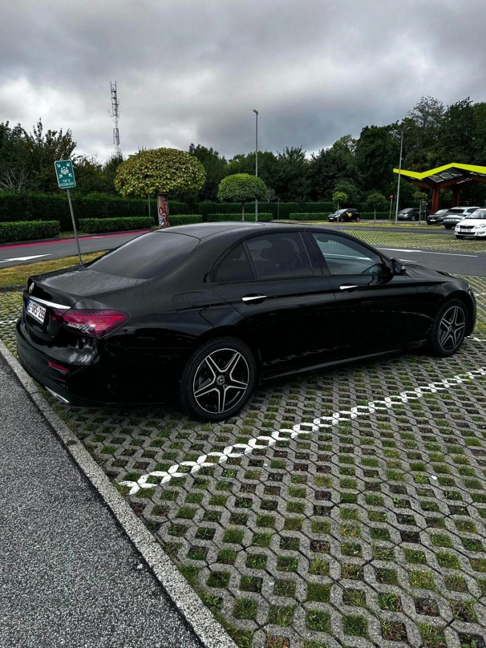 Mercedes-Benz 220 E220d, снимка 3 - Автомобили и джипове - 54328504