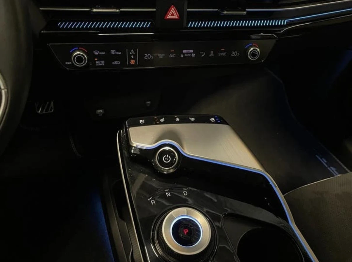 Kia EV6 GT-Line 77, 4 kWh Full Options, снимка 11 - Автомобили и джипове - 54329628