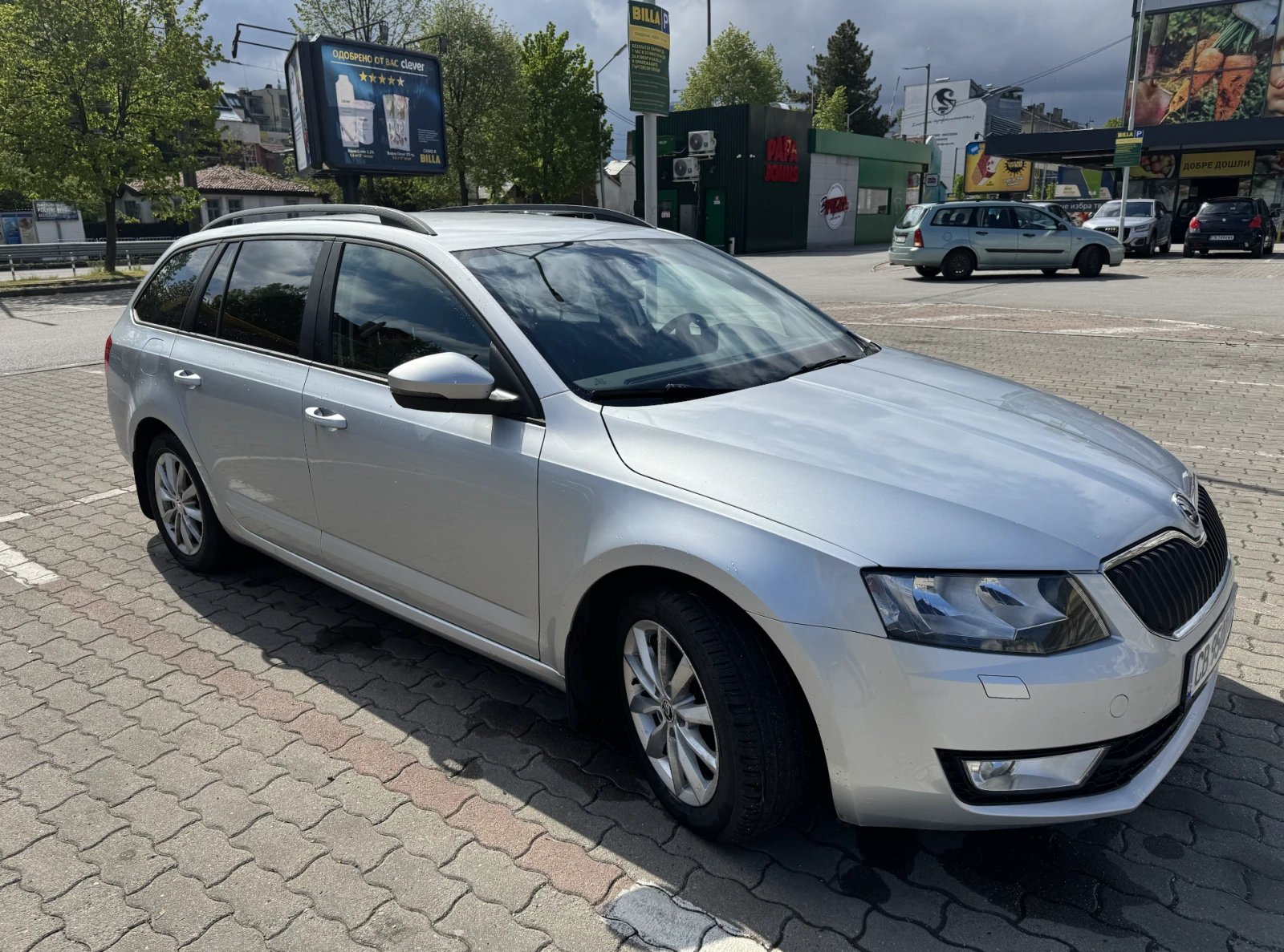 Skoda Octavia 1.4 tsi , снимка 8 - Автомобили и джипове - 54377266