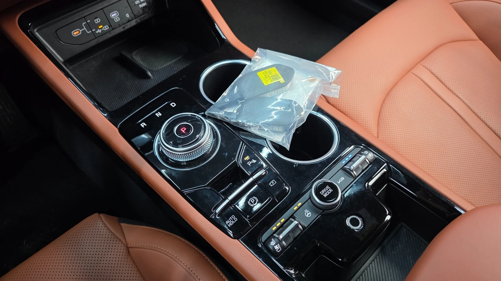 Kia K5 Hybrid 3rd Generation Noblesse | 360 Cam| Distroni, снимка 9 - Автомобили и джипове - 54614199