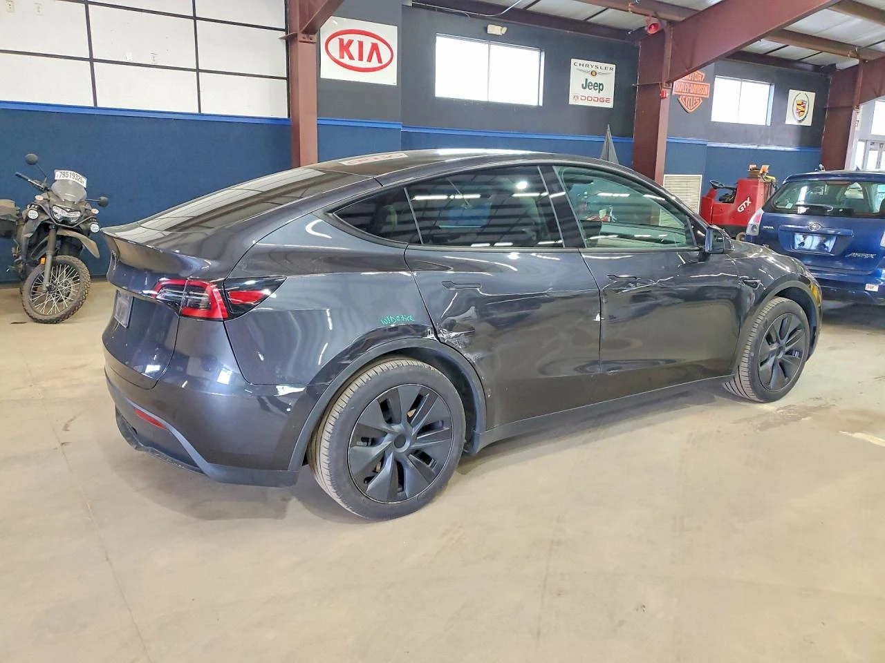 Tesla Model Y LONG RANGE, снимка 3 - Автомобили и джипове - 54759168