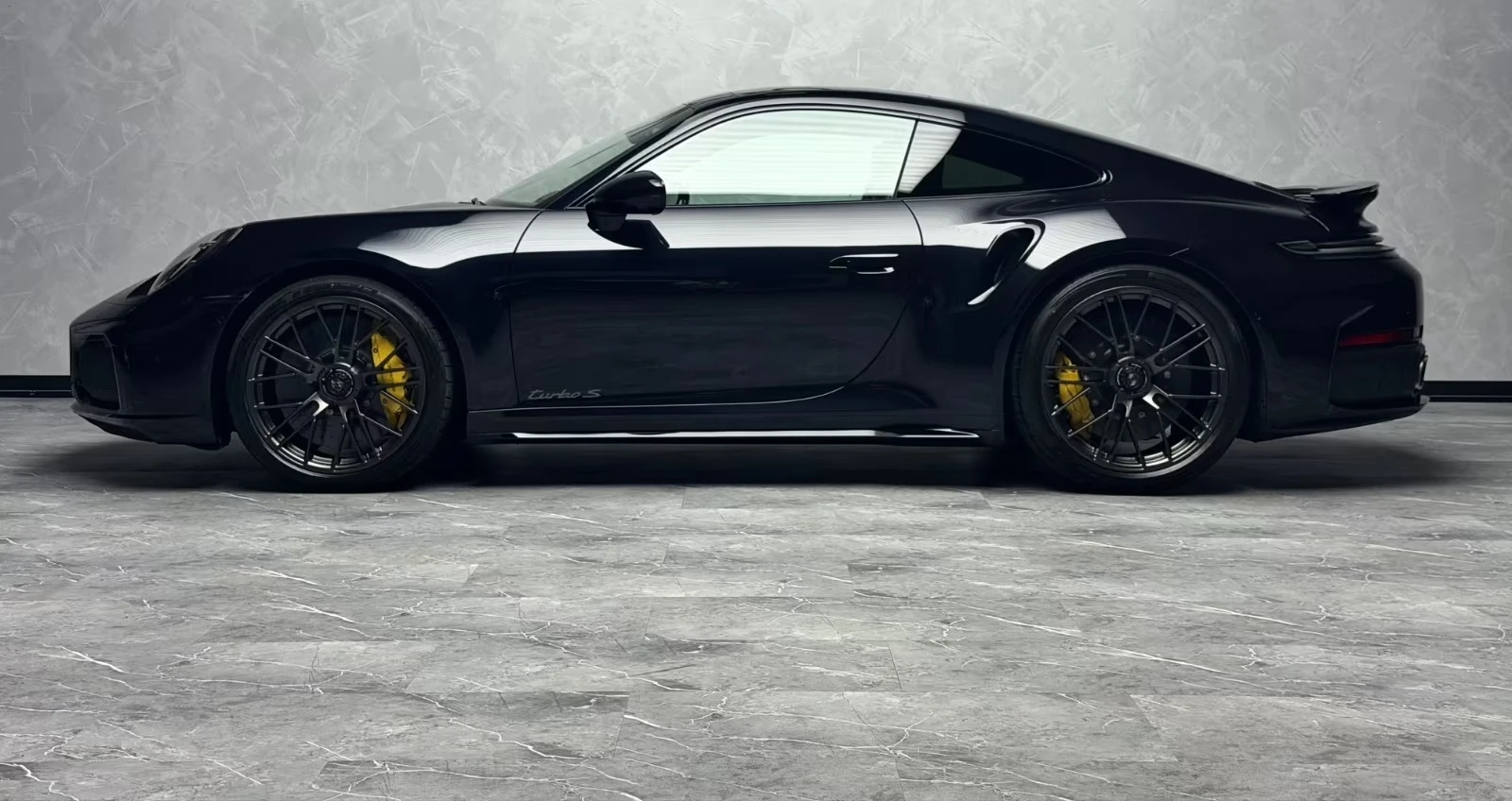 Porsche 911 992.2 TURBO S COUPE FACELIFT KERAMIK BURMESTER , снимка 4 - Автомобили и джипове - 55354665