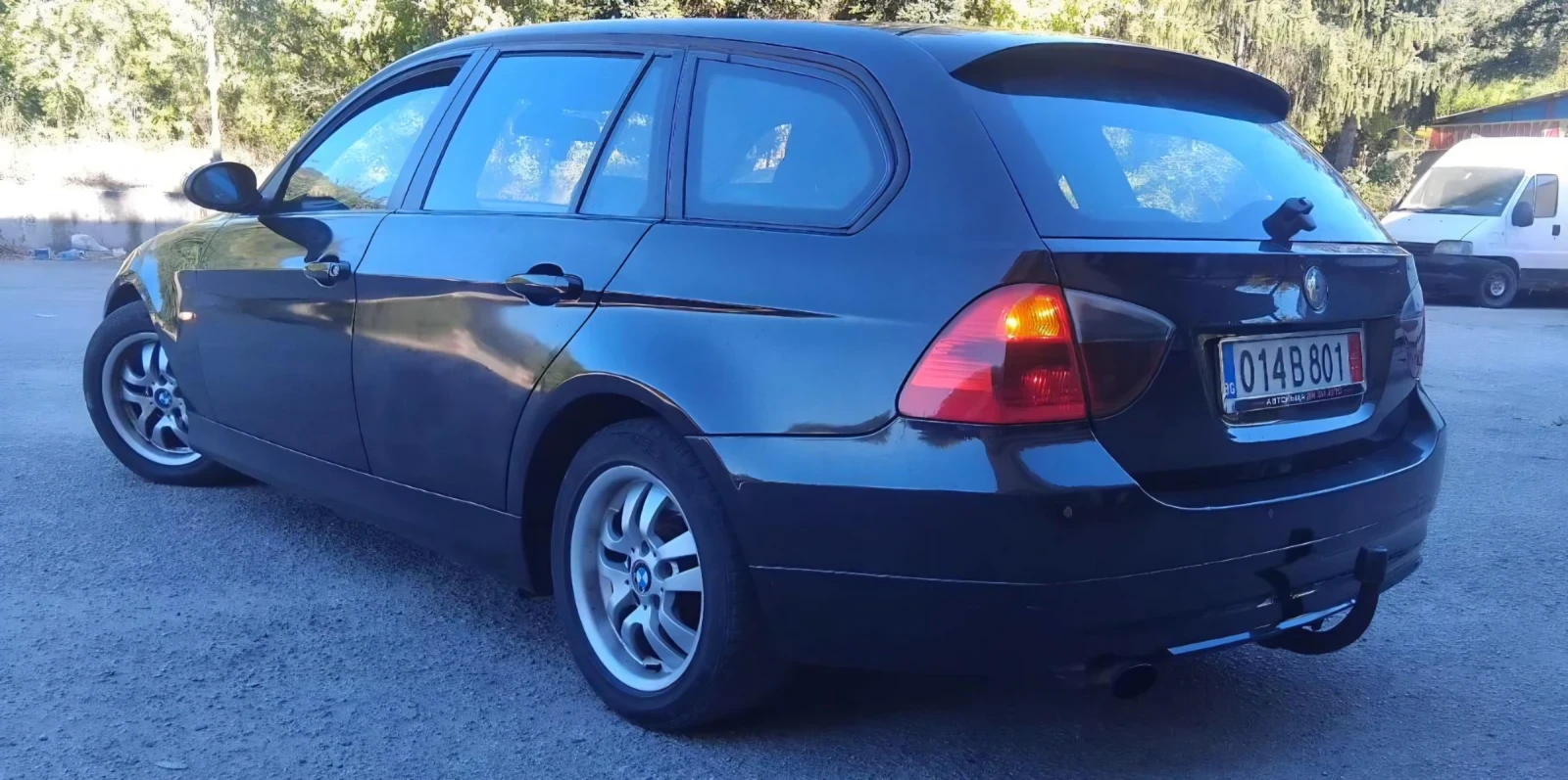 BMW 320 D, снимка 3 - Автомобили и джипове - 55771864