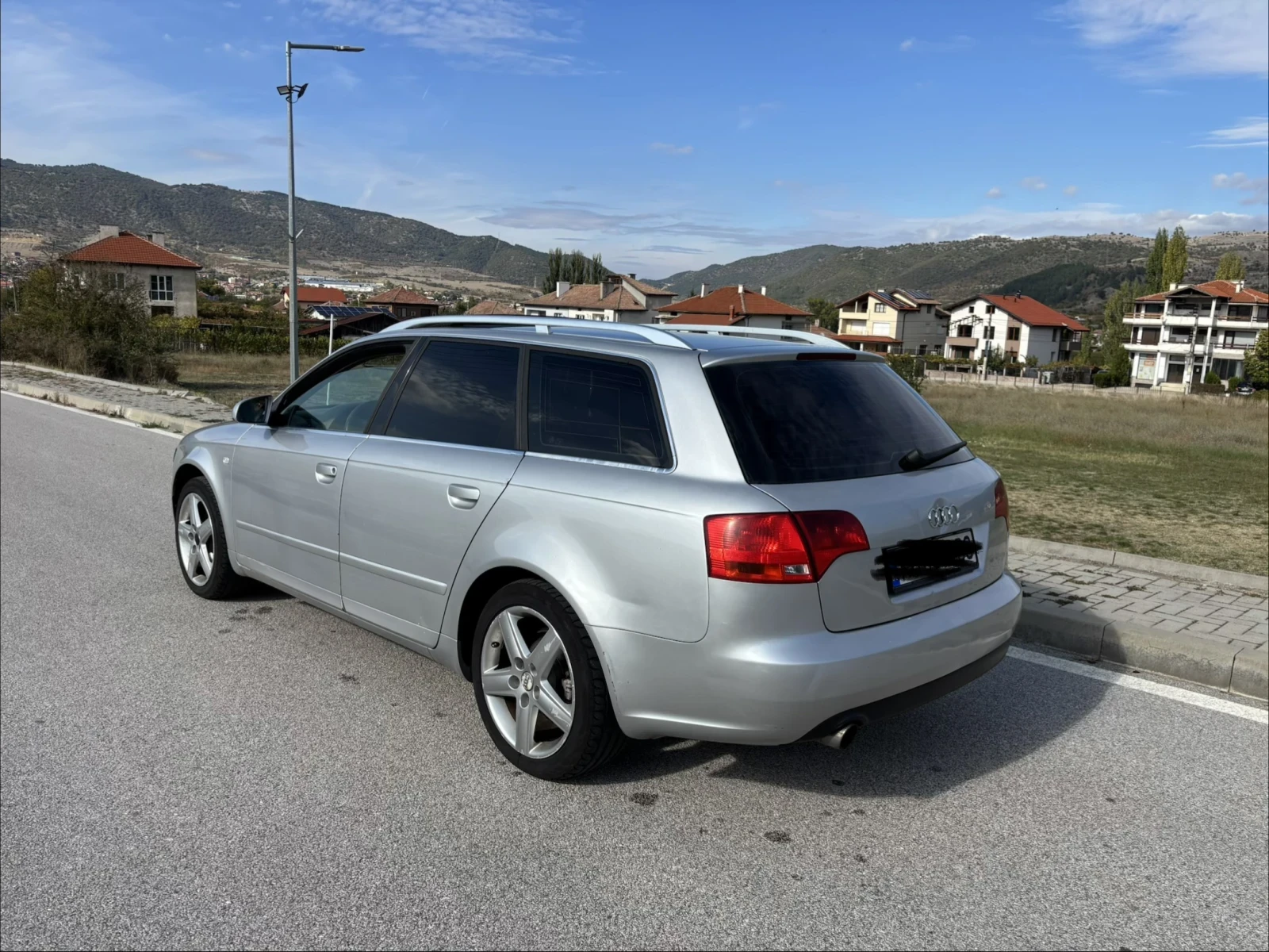 Audi A4 2.0i LPG, снимка 3 - Автомобили и джипове - 56463300