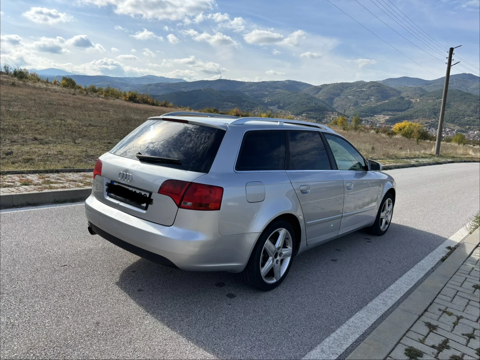 Audi A4 2.0i LPG, снимка 4 - Автомобили и джипове - 56463300