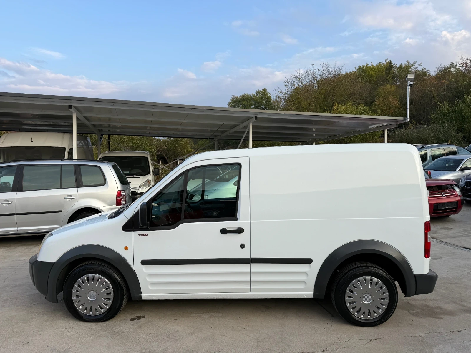 Ford Connect 1.8TDI ЛИЗИНГ, снимка 8 - Автомобили и джипове - 56622059