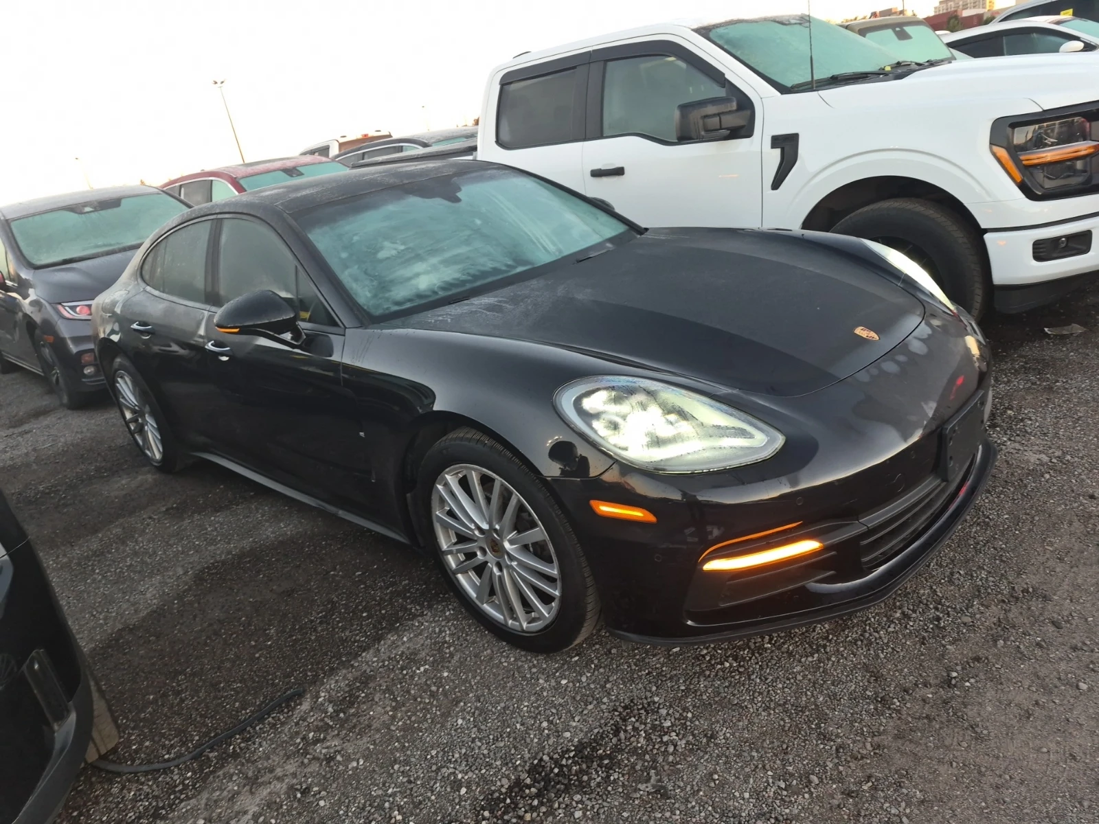 Porsche Panamera 4, АВТОКРЕДИТ, снимка 2 - Автомобили и джипове - 56636177