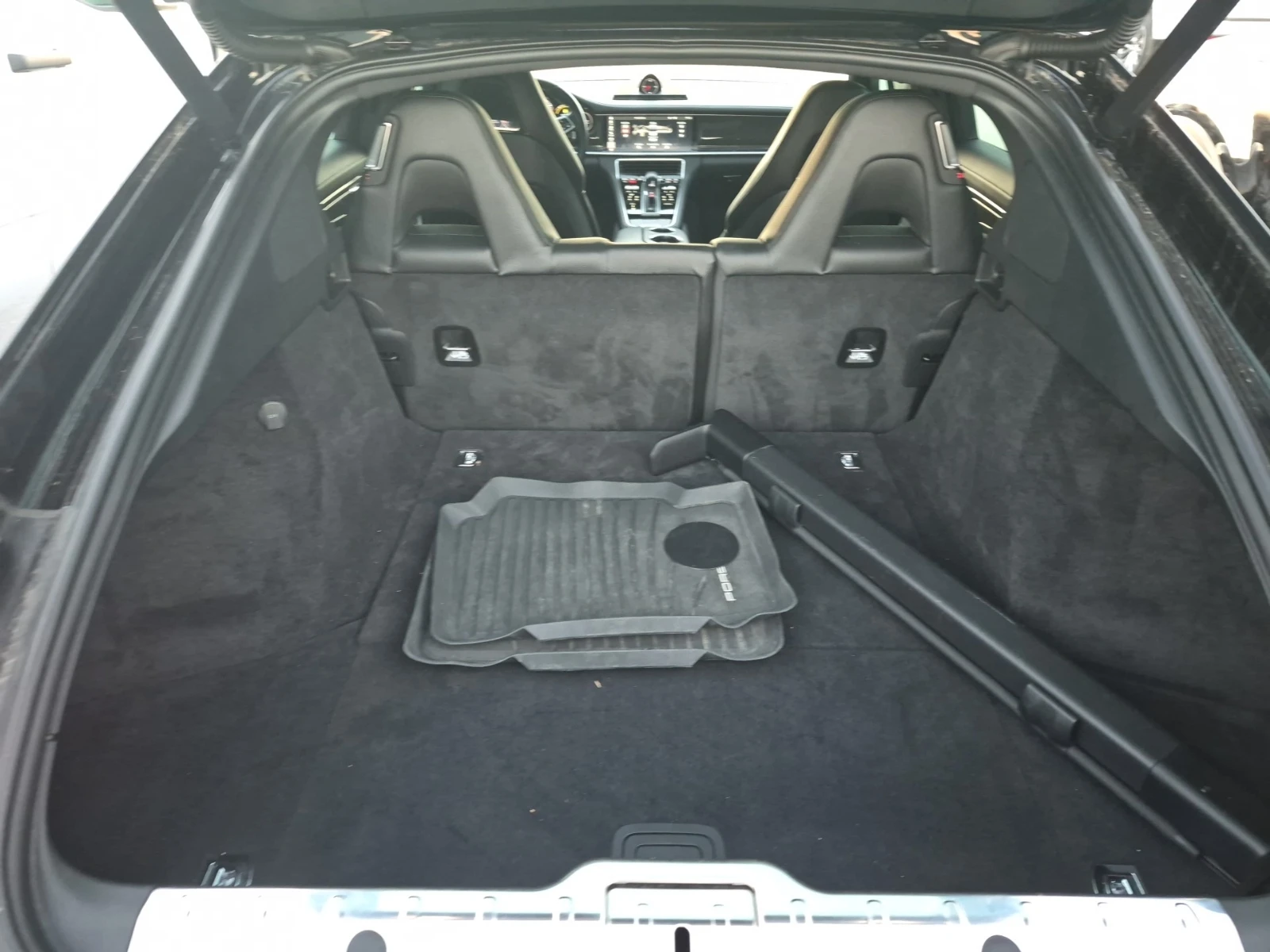 Porsche Panamera 4, АВТОКРЕДИТ, снимка 13 - Автомобили и джипове - 56636177
