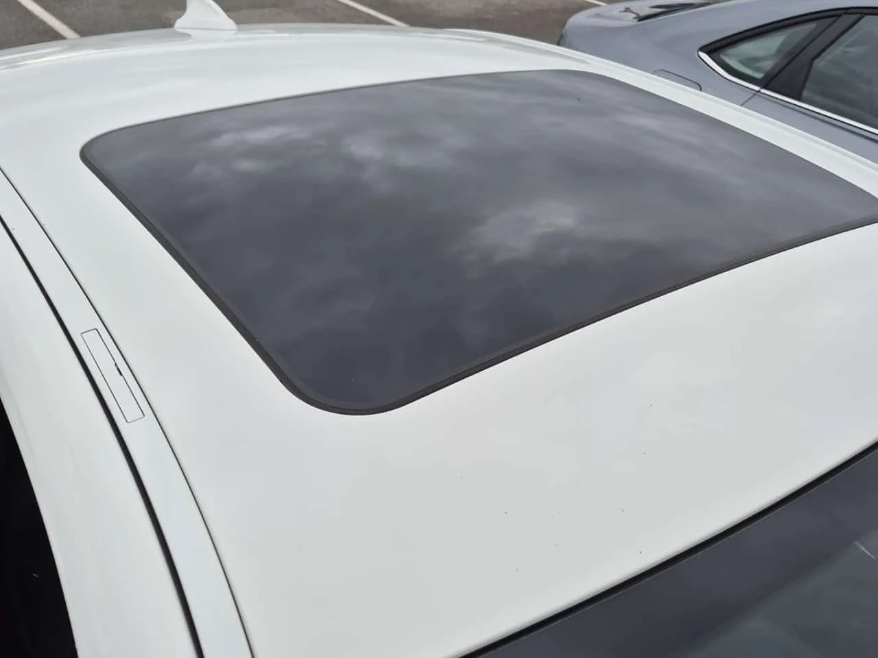 BMW 330 * XDRIVE * CARFAX * ����� �� ����������� | Mobile.bg � ����������� 7