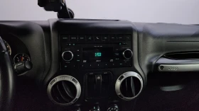 Jeep Wrangler 3.8 КРАЙНА ЦЕНА* encareu.com | Auto.bg — изображение 11