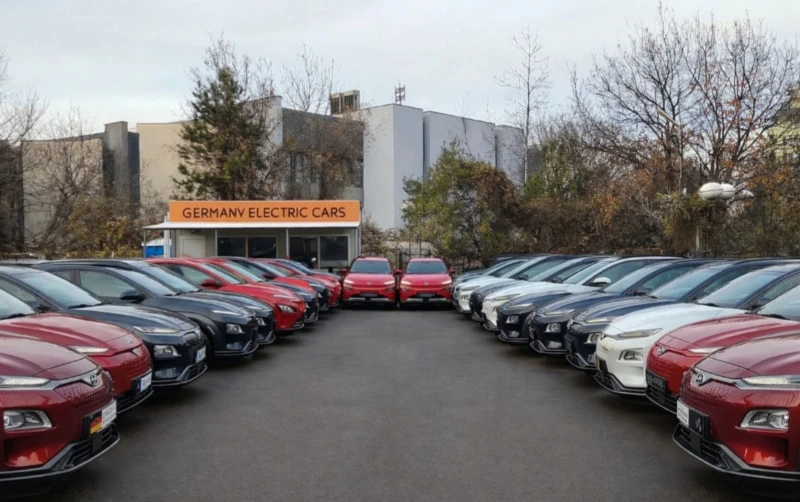 Hyundai Kona 64KWh/Premium/SOH100%, снимка 17 - Автомобили и джипове - 50659125