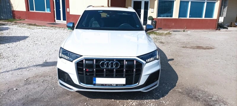 Audi SQ7 TFSI/Quattro/Pano, снимка 2 - Автомобили и джипове - 52273862