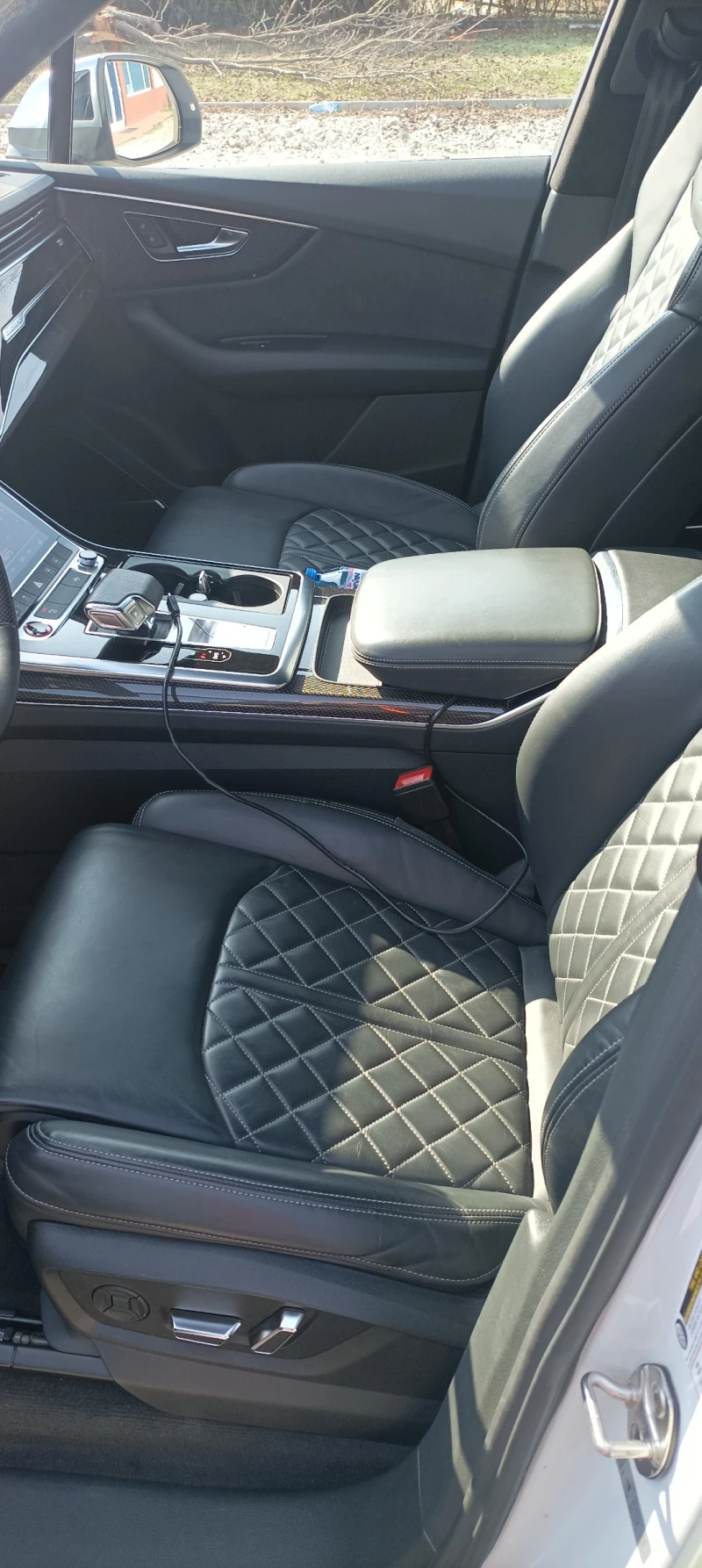 Audi SQ7 TFSI/Quattro/Pano, снимка 10 - Автомобили и джипове - 52273862