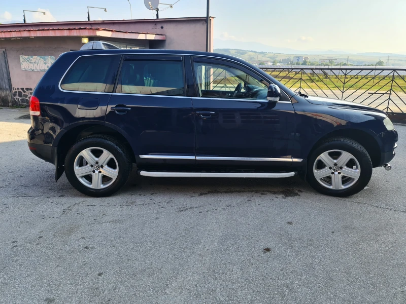 VW Touareg, снимка 6 - Автомобили и джипове - 51466159