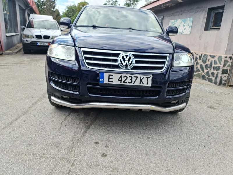 VW Touareg, снимка 2 - Автомобили и джипове - 51466159