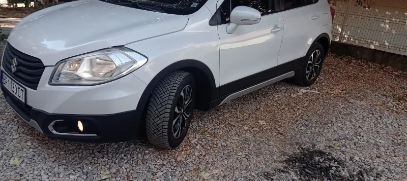 Suzuki SX4 S-Cross 1.6DI-D 120 к.с.KLIMATRON Обслужен Всичко платено, снимка 11 - Автомобили и джипове - 51816611