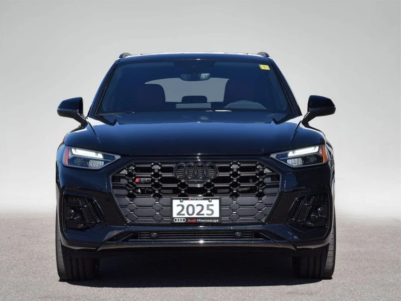 Audi SQ5 S-LINE* MAGMA RED* BOSE* DISTRONIC* PANORAMA* , снимка 2 - Автомобили и джипове - 53022606