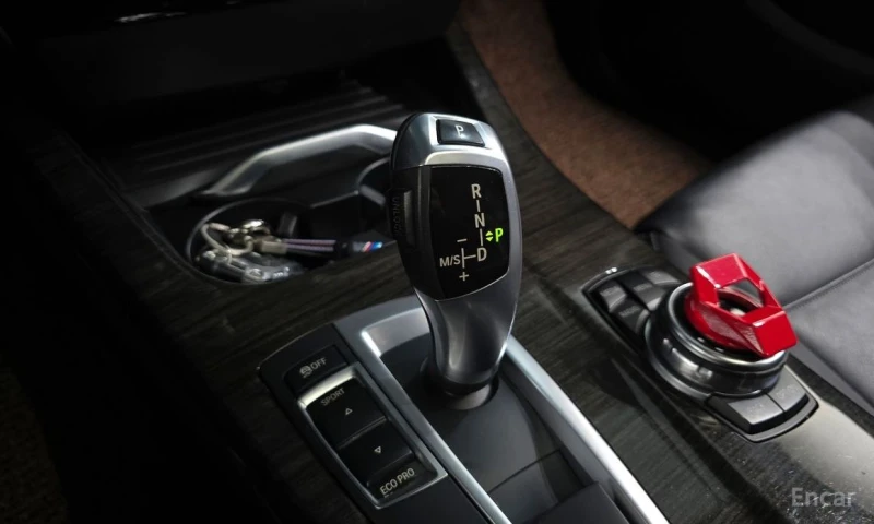 BMW X4, снимка 9 - Автомобили и джипове - 53031568