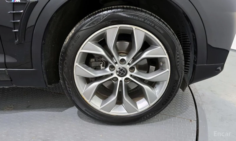 BMW X4, снимка 5 - Автомобили и джипове - 53031568