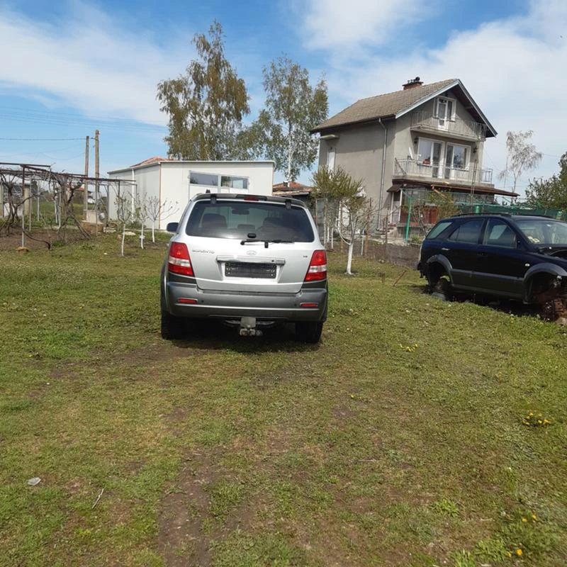 Kia Sorento 2.5 CRDI , снимка 4 - Автомобили и джипове - 36564835