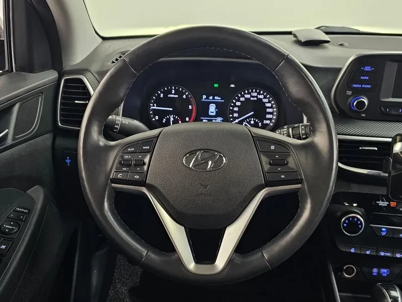 Hyundai Tucson Tucson Diesel 1.6 2Wd Modern, снимка 13 - Автомобили и джипове - 55299524
