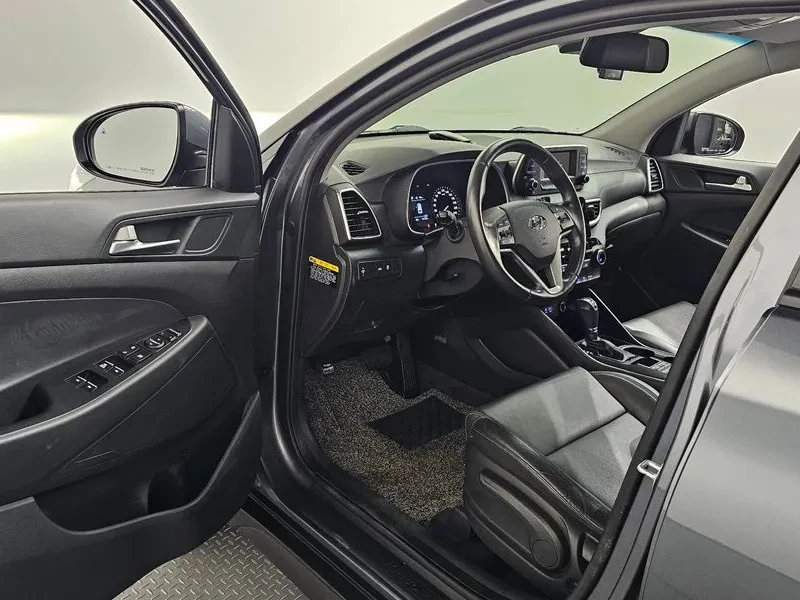 Hyundai Tucson Tucson Diesel 1.6 2Wd Modern, снимка 10 - Автомобили и джипове - 55299524