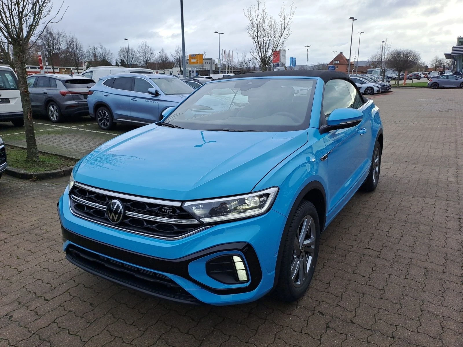 VW T-Roc 1.5 R-LINE CAMERA - изображение 7