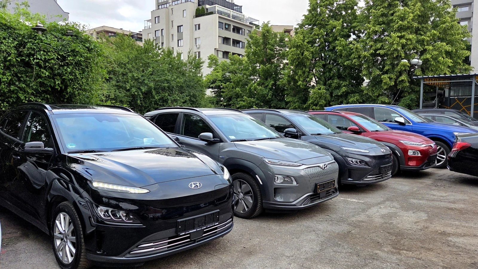 Hyundai Kona 64KWh/Premium/SOH100% | Mobile.bg   16